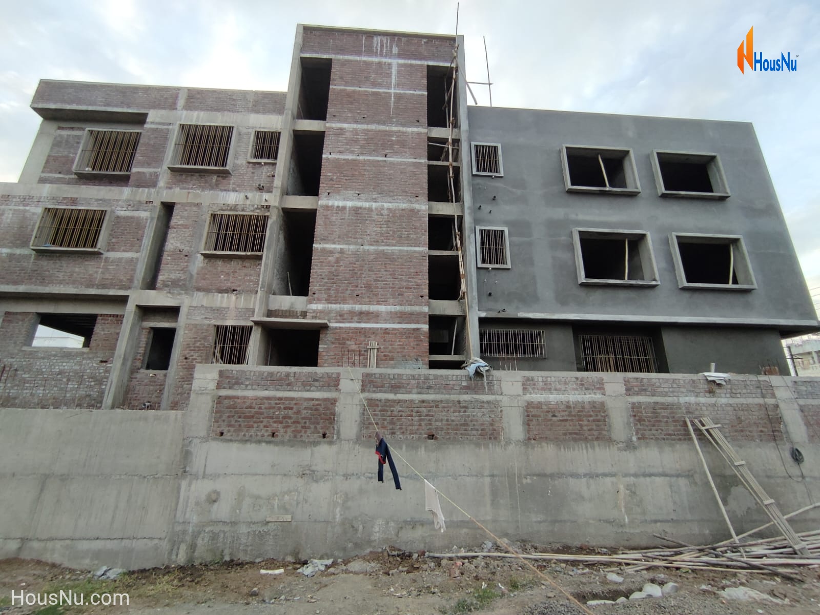 Modern prefab house under construction_Pranav_Shah_3